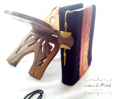 Une petite confidence , pour chaque couvre-Coran vendu 10 % est reversé pour la construction de la Mosquée de notre ville depuis le premier couvre-Coran vendu ,  qu'Allah ta'ala accepte Amine  http://autourdukitab.fr/