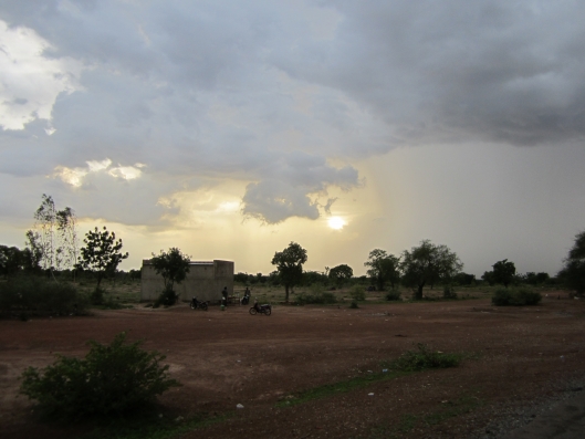 Insha ALlah à bientôt le Burkina Faso ! retour mercredi matin pour l'équipe de l'association Humanitaire de Nouvelle Optique. Merci a tous pour votre soutien !