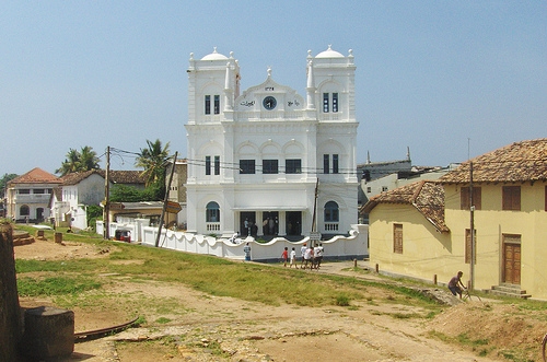 Mosquée au Sri Lanka

Crédit photo : http://www.muslimtripper.com/